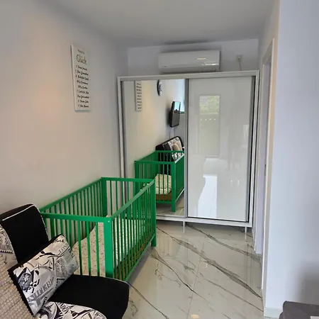 Apartment Violand 2 Limanu